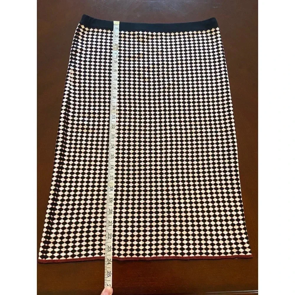 Ann Taylor Black White & Red Checkered Sweater Midi Skirt Size Small